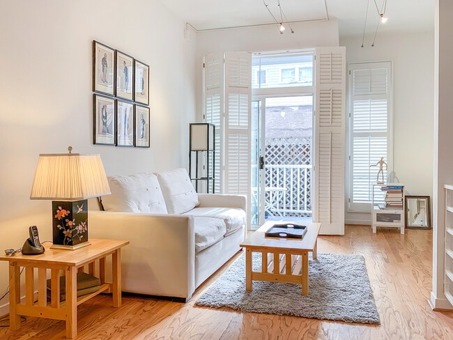 Photo - 161 Shipley St Apartment