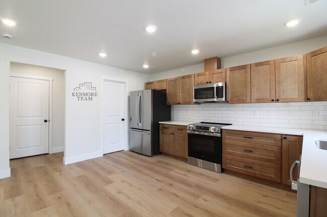 Foto del edificio - New Construction! 3 Bed/2.5 Bath in Pasco