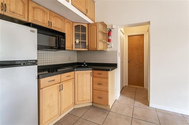 Foto principal - 8701 Bergenline Ave