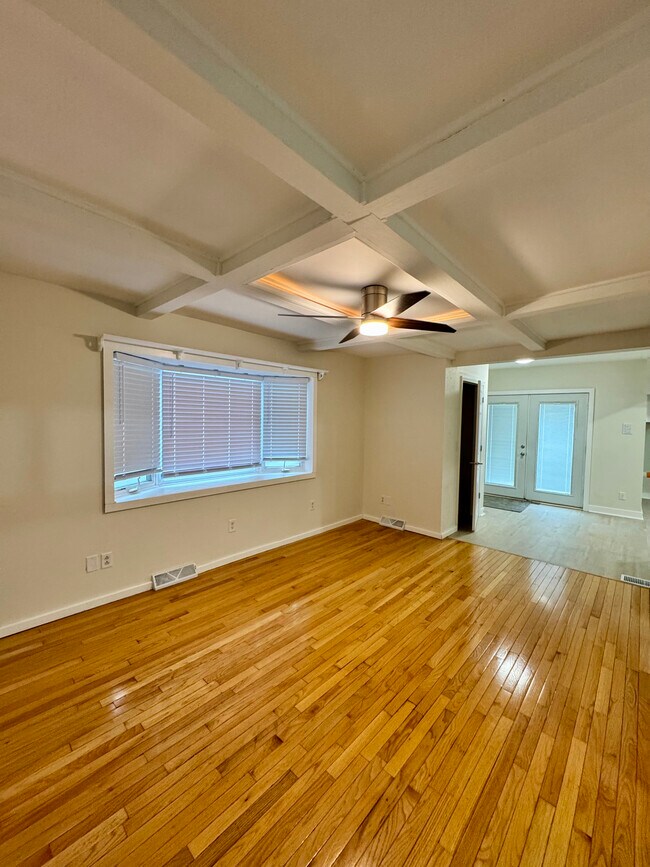 Foto del edificio - 620 Kirkwood Ave