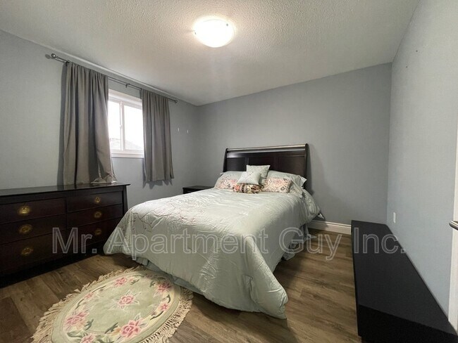 Photo du bâtiment - 1974 Portage Rd