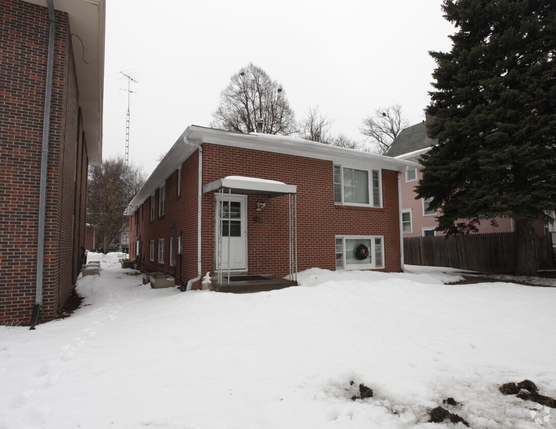 Primary Photo - 1436 B St