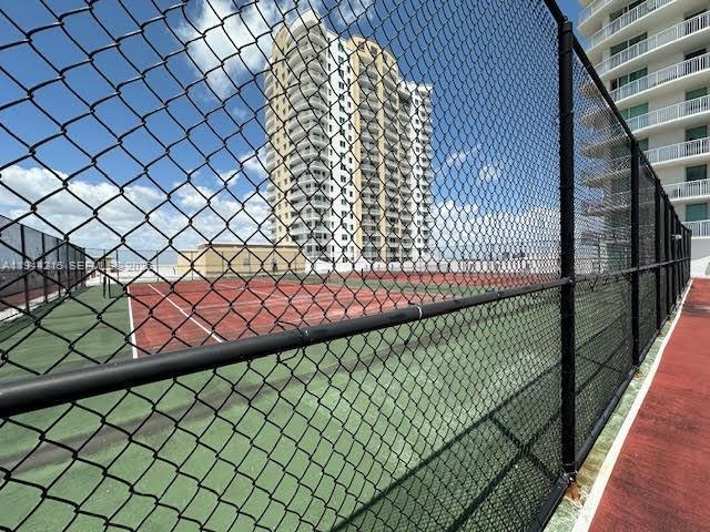 Building Photo - 1755 E Hallandale Beach Blvd