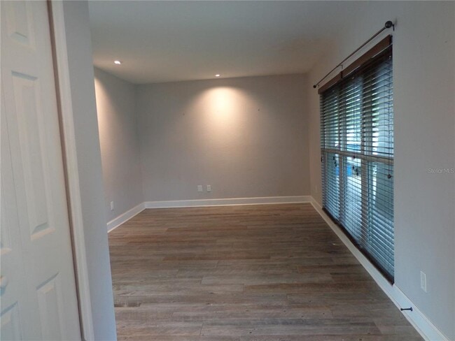 Foto del edificio - 3813 Orange Pointe Rd