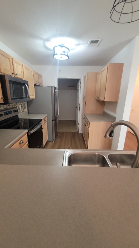 Photo - 6403 Shelton Circle Apartment