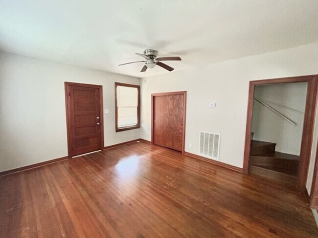 Foto del edificio - 3614 Bradley St SW