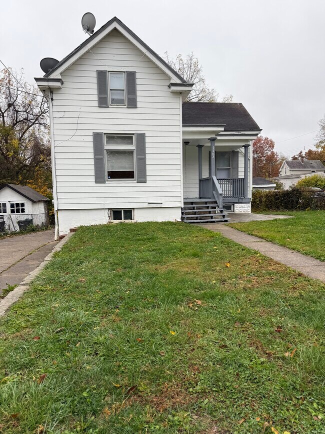 Foto del edificio - 1163 Homeside Ave