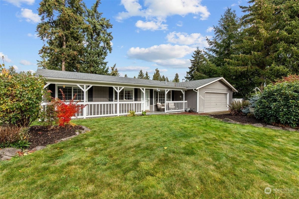 Foto principal - 2205 29th Ave SE