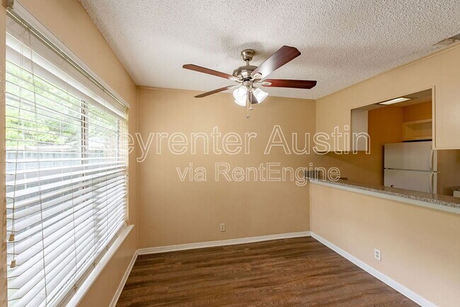 Foto del edificio - 6513 Woodrow Ave