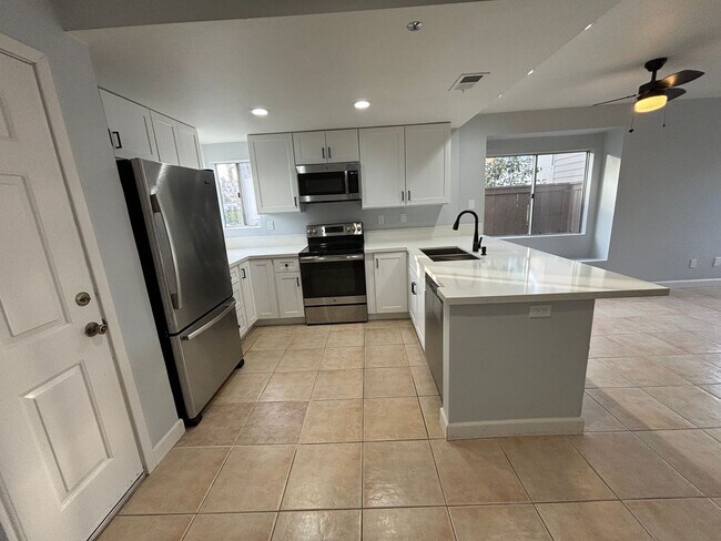 Foto del edificio - 8931 Windham Ct