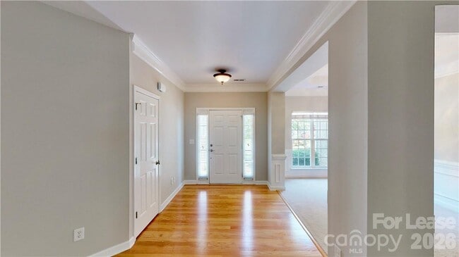 Foto del edificio - 8321 Suttonview Dr
