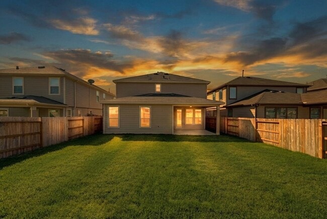 Building Photo - 14626 Hemlock Knl Ln