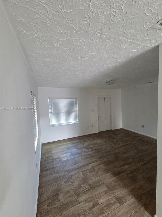 Foto del edificio - 503 N 25th St