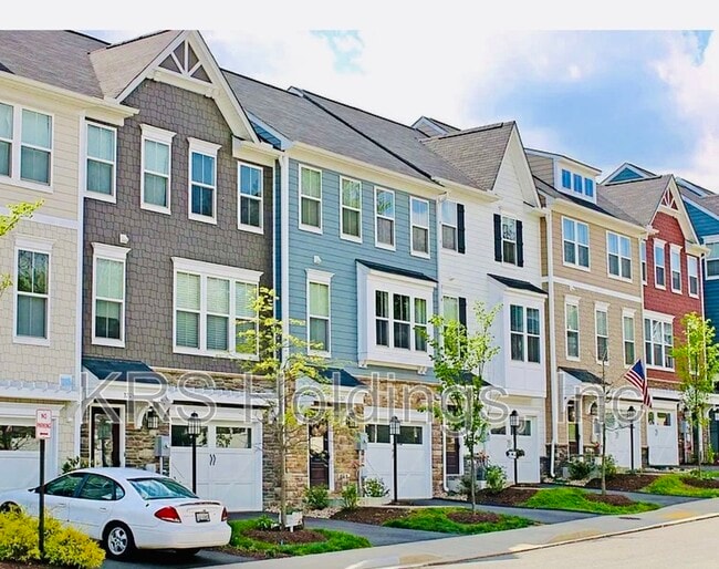 Building Photo - 3207 Bergen St