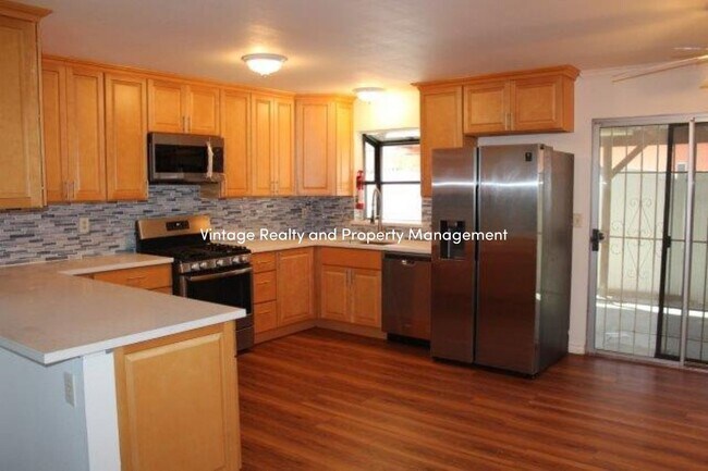 Foto del edificio - Back On The Rental Market Nice Single Story 3 Bedroom Home!!!