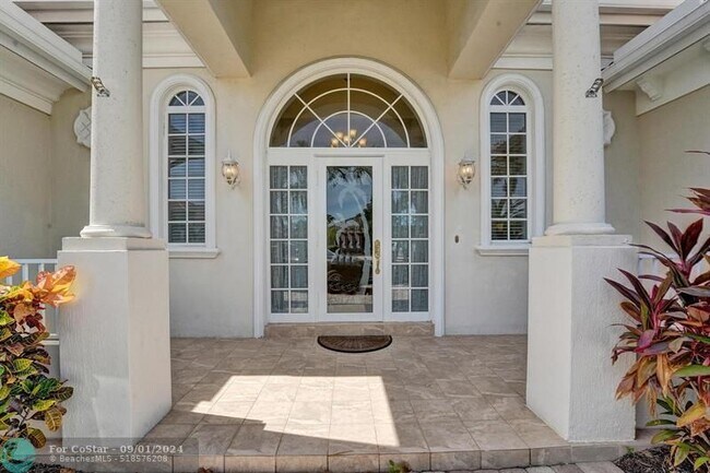 Foto del edificio - 2600 NE 48th Ct
