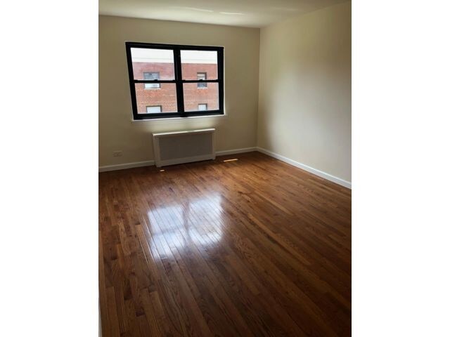 Foto del edificio - 150-42 75th Ave
