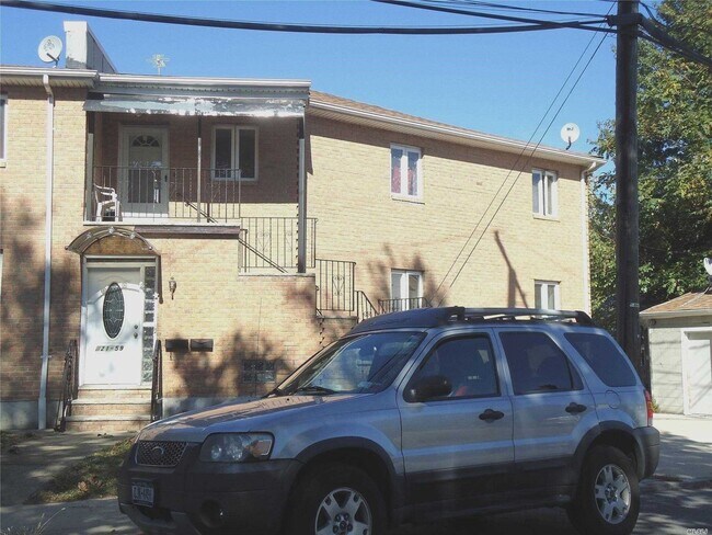 Building Photo - 221-59 91st Ave