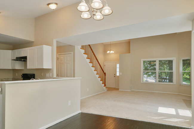 Building Photo - 5210 Jamestown Bay Ct