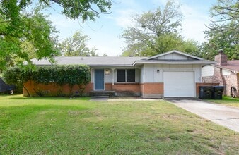 Building Photo - 6508 Finch Dr