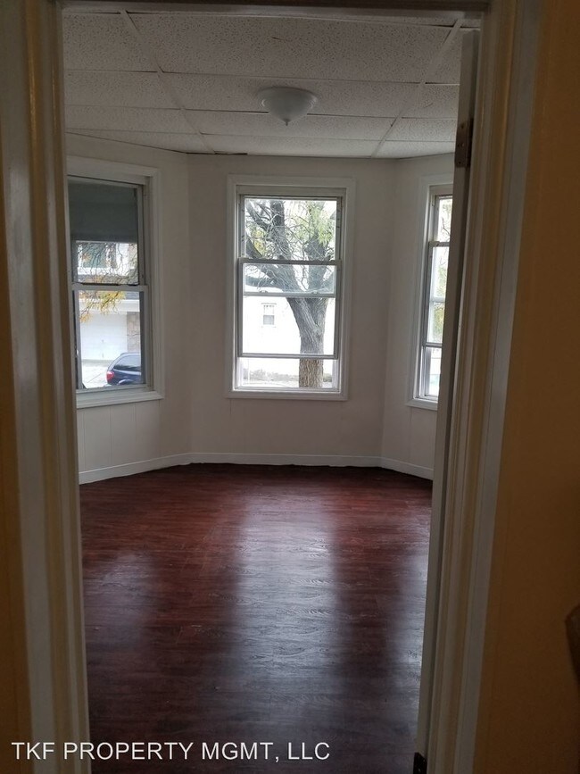 Building Photo - 205 Harrison St