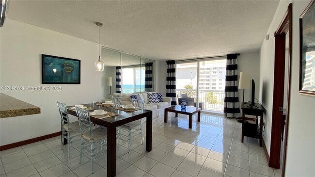 Building Photo - 401 Ocean Dr
