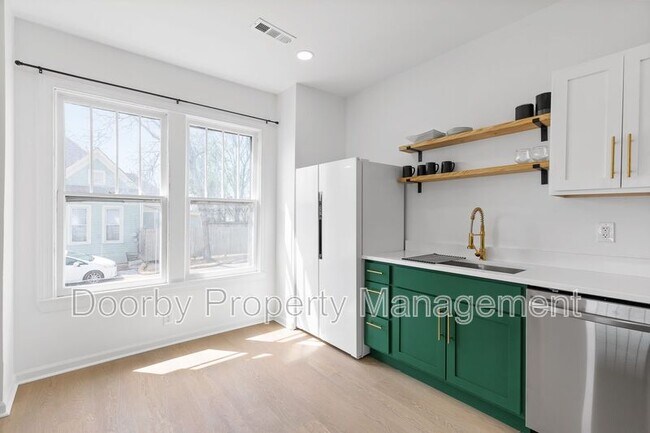 Foto del edificio - 913 S Highland Park Ave