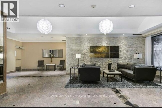 Photo du bâtiment - 45 Carlton St.