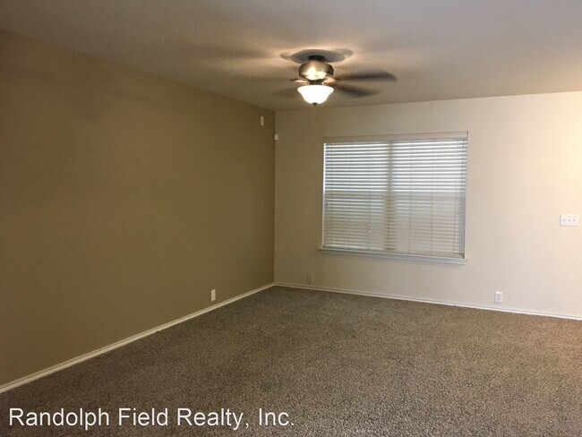 Building Photo - 3 br, 2.5 bath House - 4052 BROOK HOLLOW
