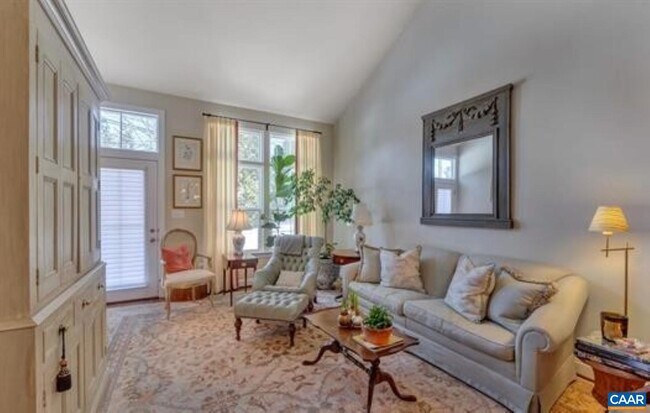 Building Photo - 1567 Sawgrass Ct