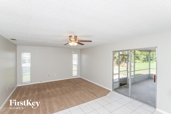 Foto del edificio - 2250 Fallon Blvd NE