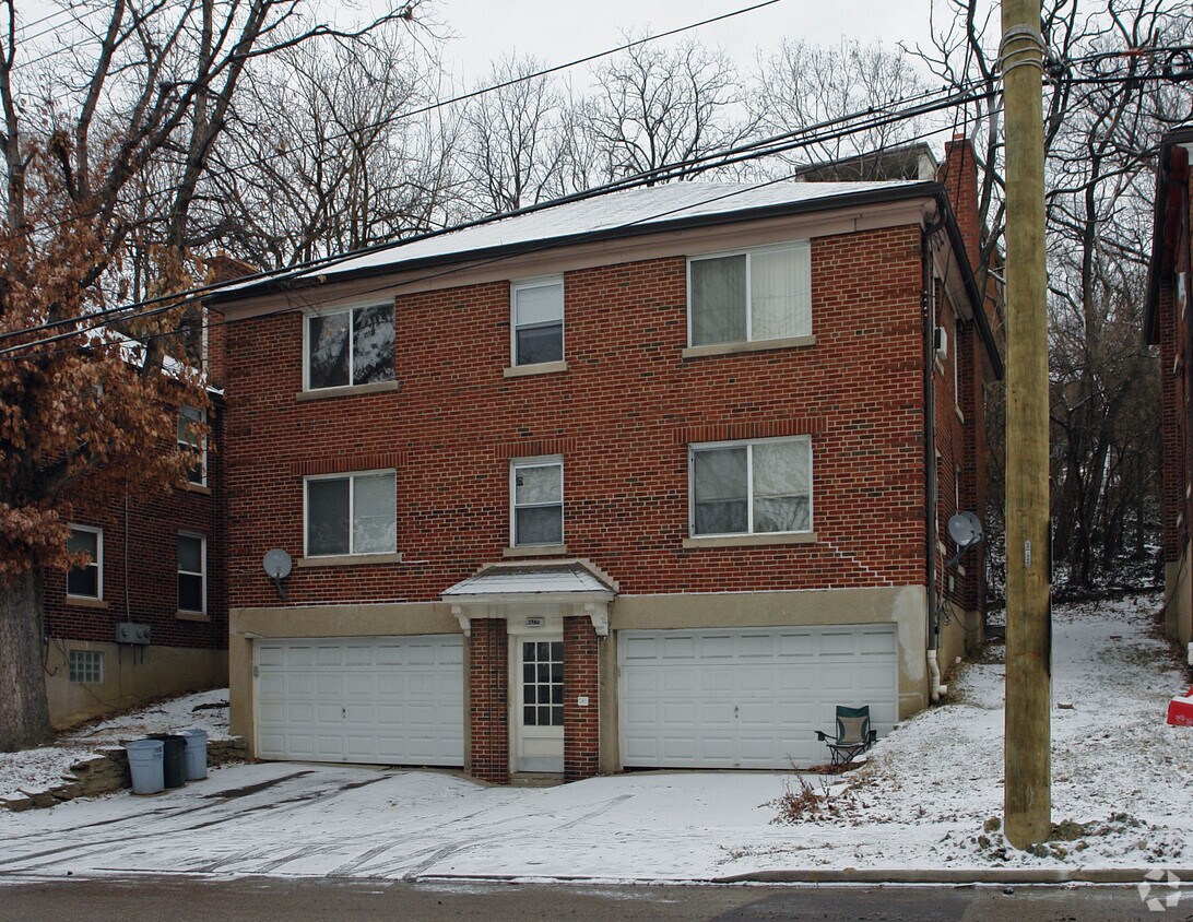 Primary Photo - 2980 W McMicken Ave