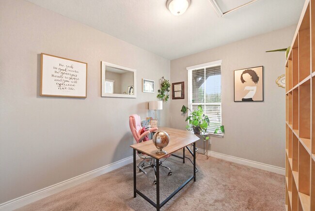 Building Photo - 6813 Concho Crk