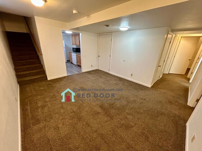 Foto del edificio - 3605 Central