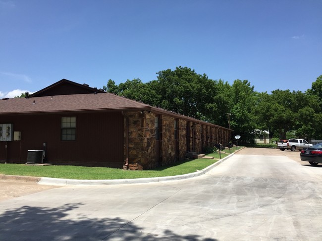 Building Photo - 13th Street Apartments