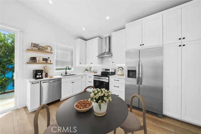 Foto del edificio - 243 E 20th St