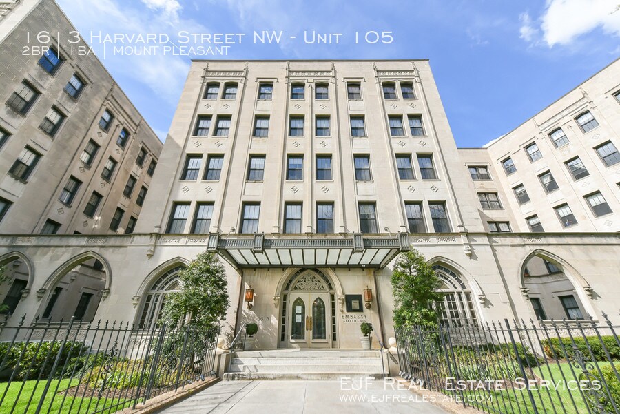 Foto principal - 1613 Harvard St NW