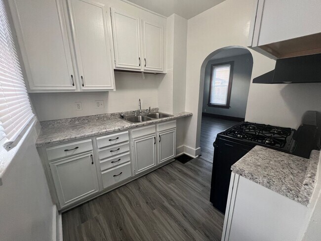Foto del edificio - Moline Single Family Home