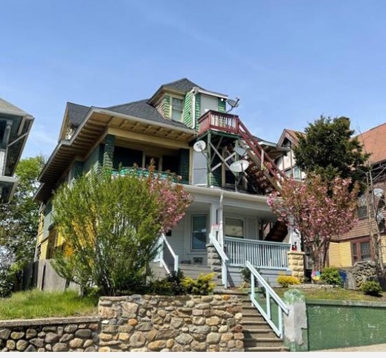 22 Wildwood Ave, Waterbury, CT 06710 Townhome Rentals in Waterbury CT