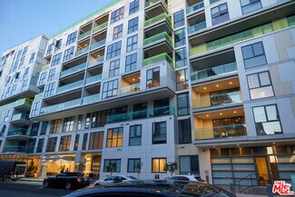 Building Photo - 414 N Orange St