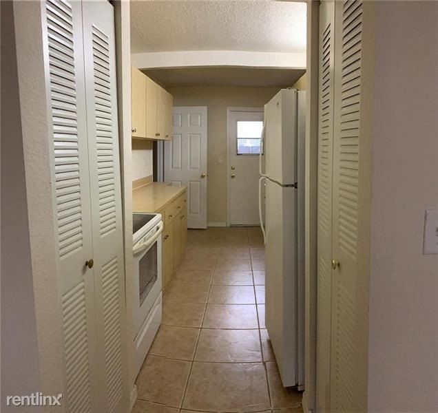 Building Photo - 3 br, 3 bath  - 2421 N 40th Ave Apt 107
