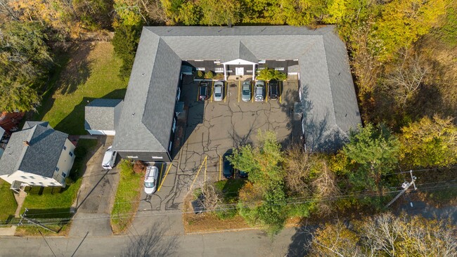 Foto del edificio - 80 Hillside Ave