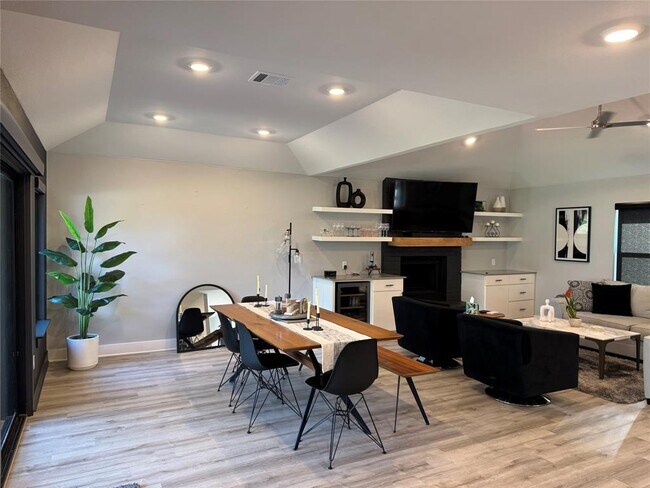 Building Photo - 14413 Celestial Ln