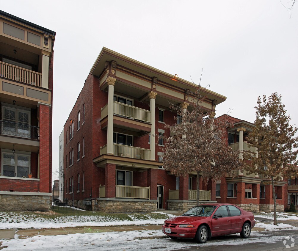 Foto principal - 3513-3515 Wyandotte St