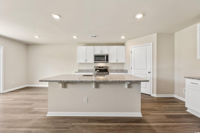 Building Photo - 215 Hollandbush Dr