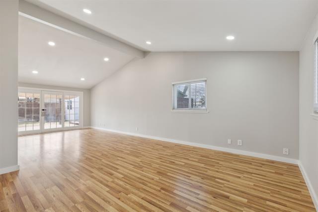 Foto del edificio - 827 Greenhaven Dr