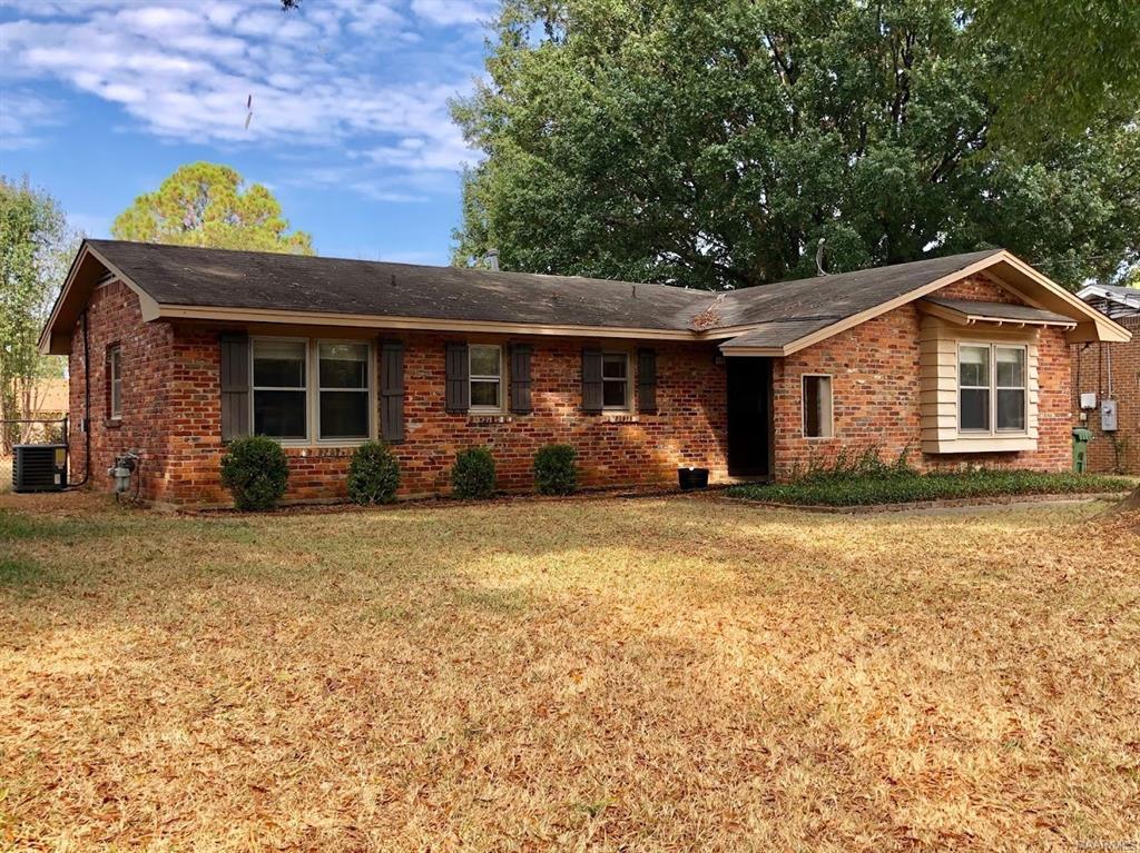 5755 Roxboro Dr, Montgomery, AL 36117 House for Rent in Montgomery