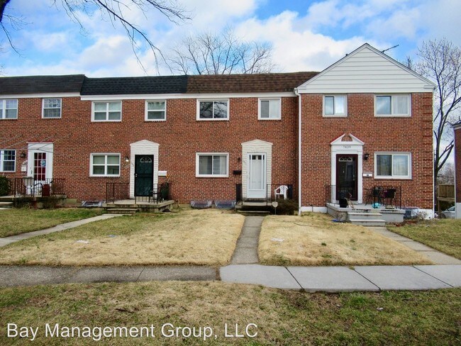 Building Photo - 3 br, 2 bath House - 7441 Forrest Ave