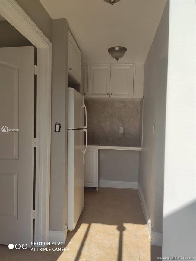 Building Photo - 2616 NW 65th Ave