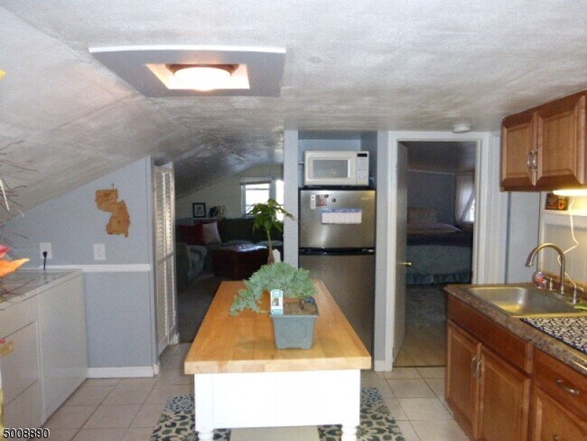Building Photo - 27 Thurmont Rd